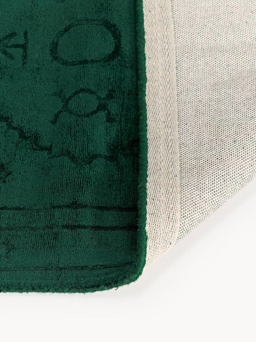 Shaila Hand-Woven Viscose Runner