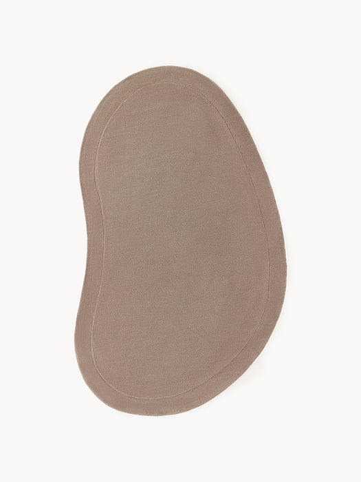 Organic-Shaped Hand-Tufted Wool Rug Kadey