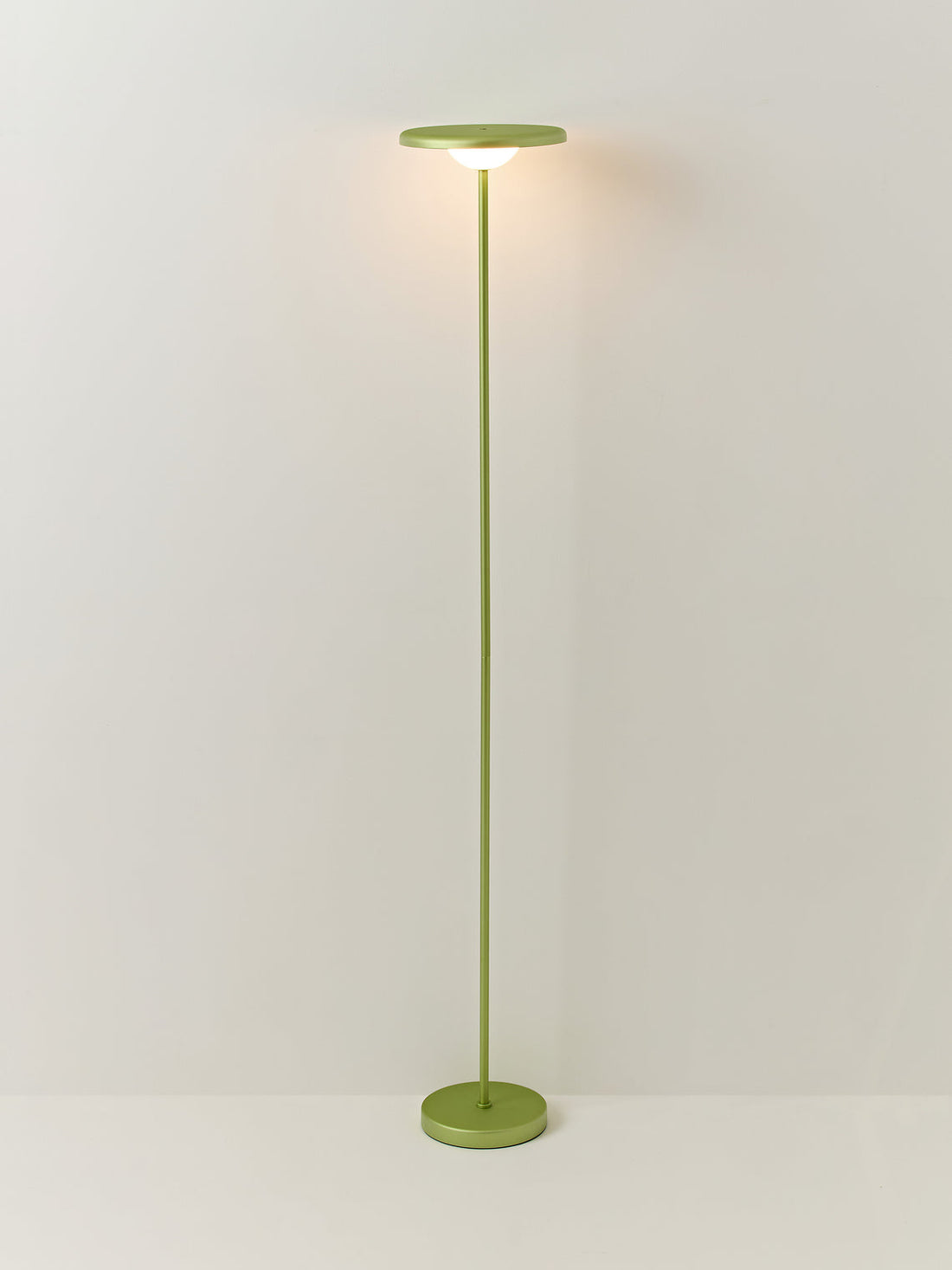 Kyle LED Floor Lamp