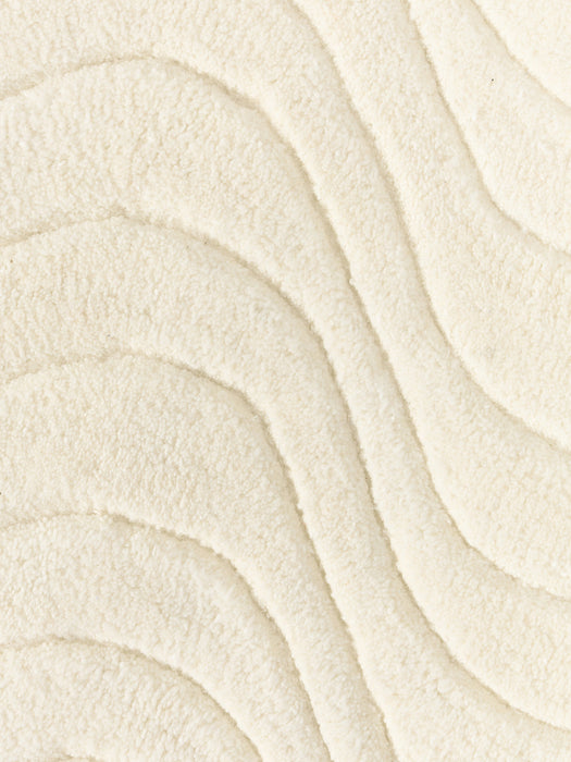 Aliza Organic-Shaped Hand-Tufted Wool Rug