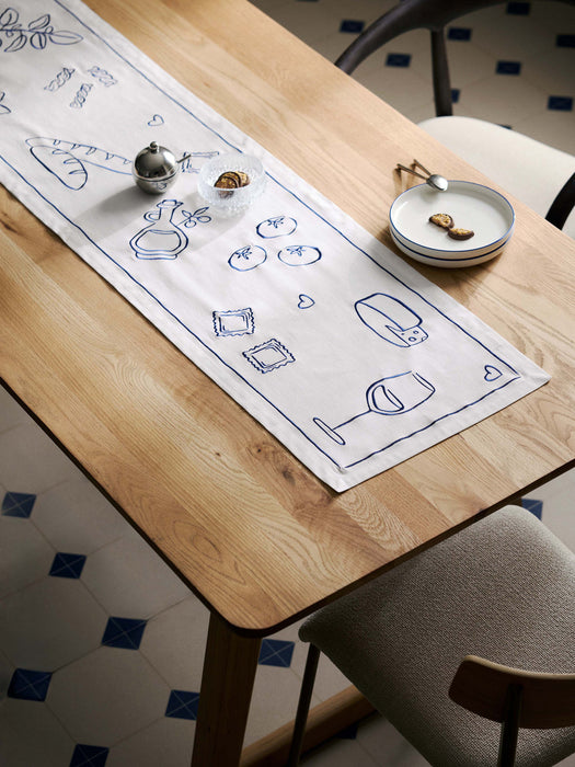 Embroidered Table Runner Tutti