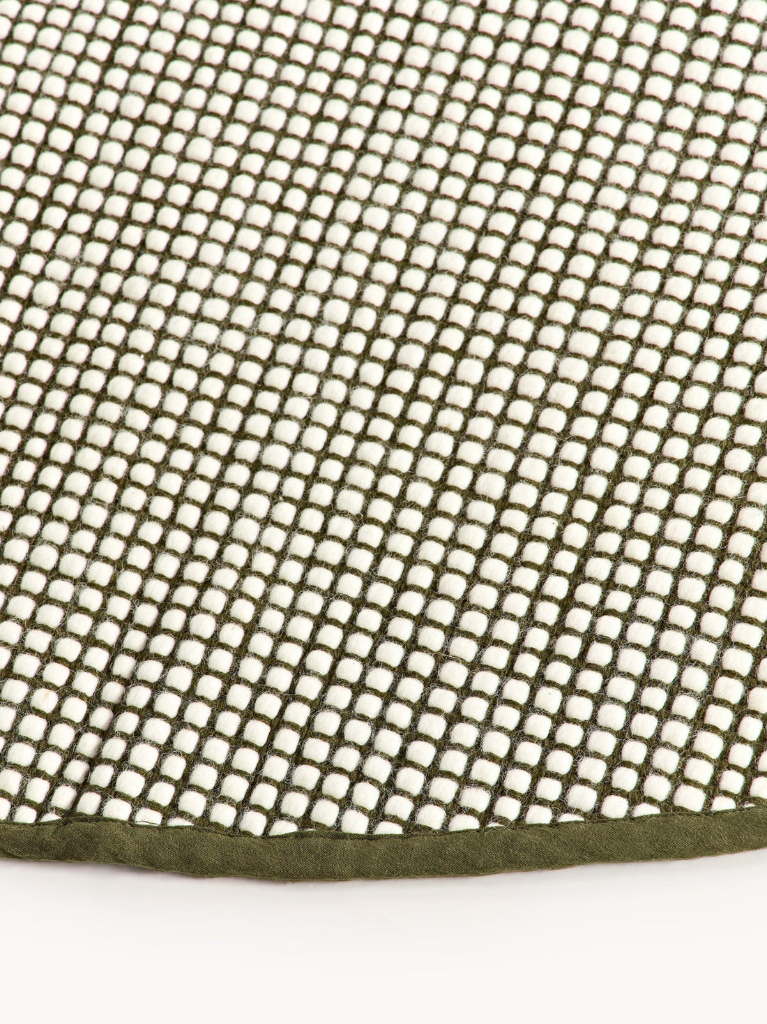 Amaro Round Hand-Woven Wool Rug