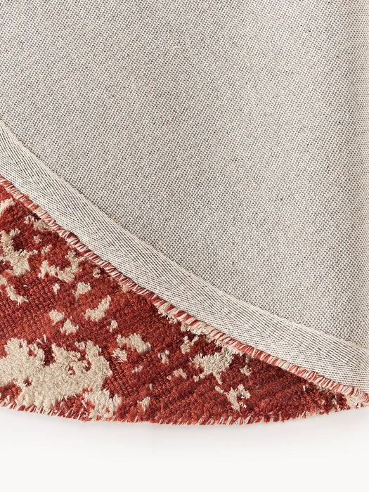 Cynthia Round Hand-Woven Wool Rug with Abstract Pattern