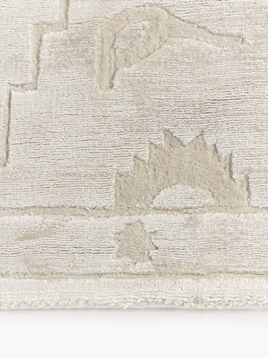 Shaila Hand-Woven Viscose Runner