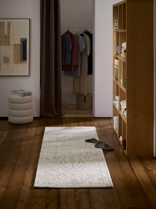 Shaila Hand-Woven Viscose Runner