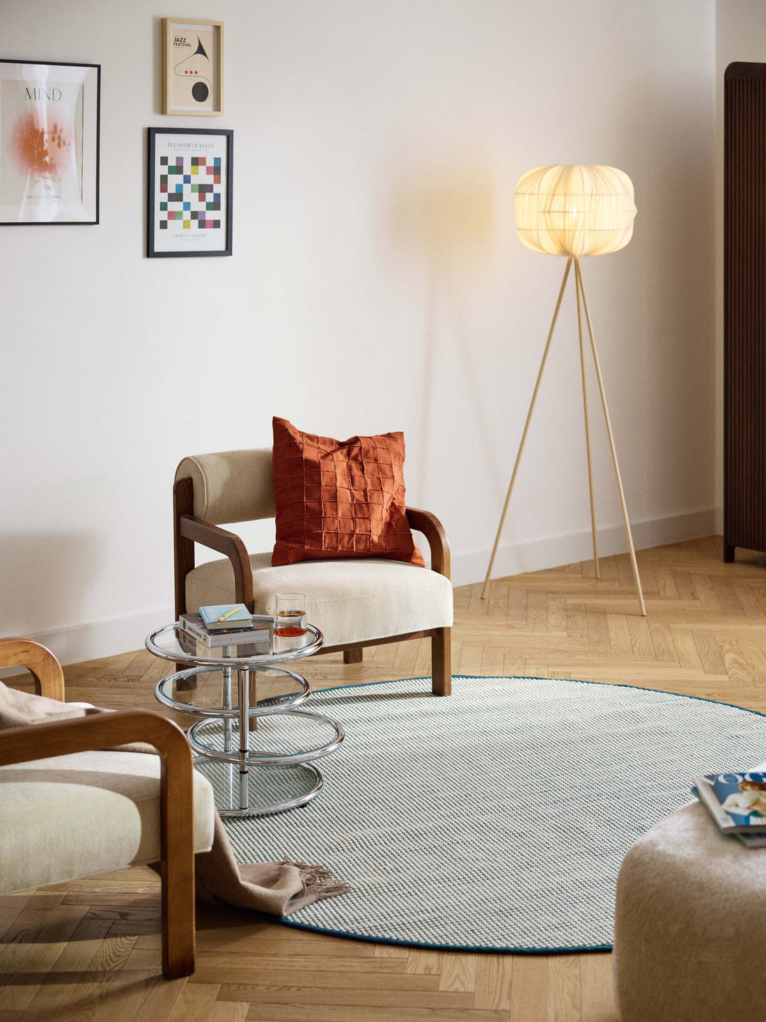 Amaro Round Hand-Woven Wool Rug