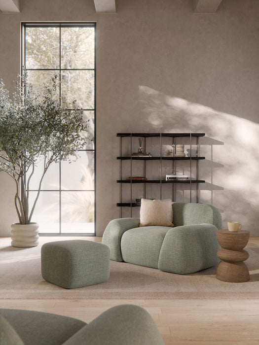 Wolke Bouclé Lounge Chair