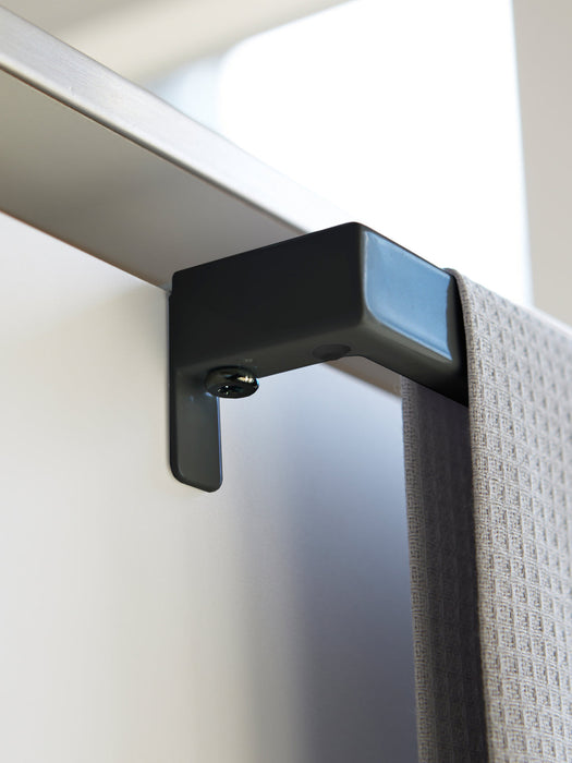 Clip-On Towel Holder Tower