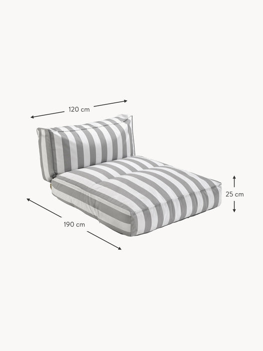 Garden Daybed Stay