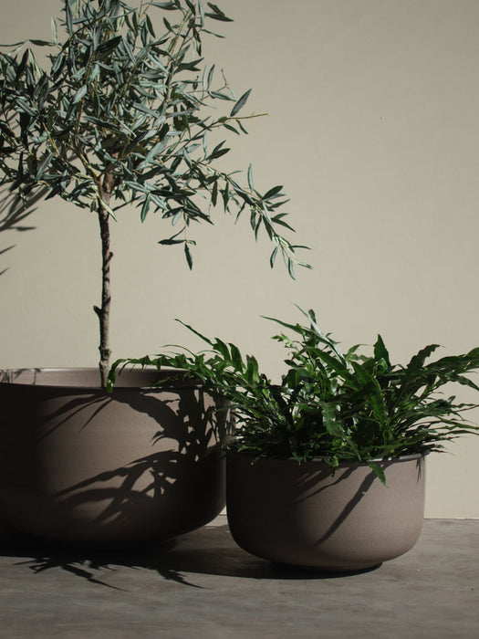 Outdoor Plant Pots Out, Set of 2