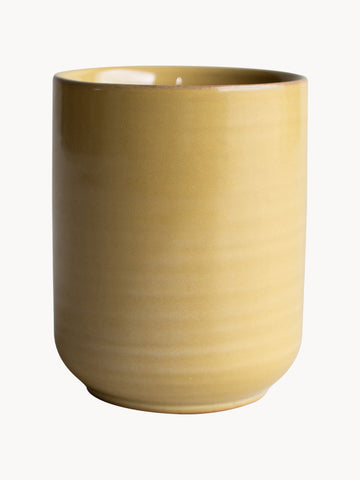 Scented Candle Burn (Sweet & Soft Blend of Honey, Freesia & Peonies)