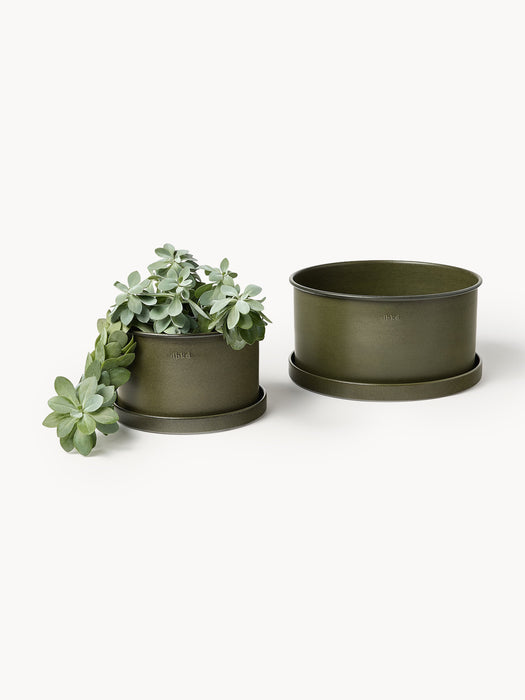 Outdoor Plant Pots Out Set of 2