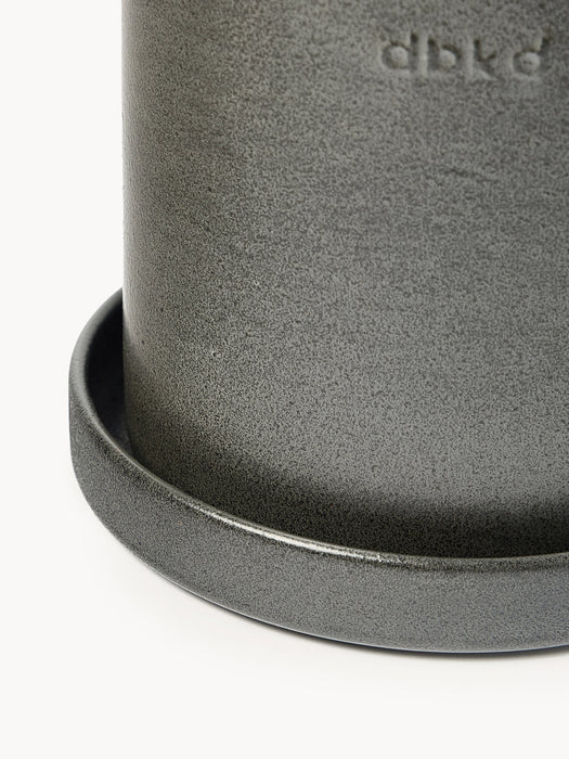 Outdoor Plant Pots Out, Set of 2