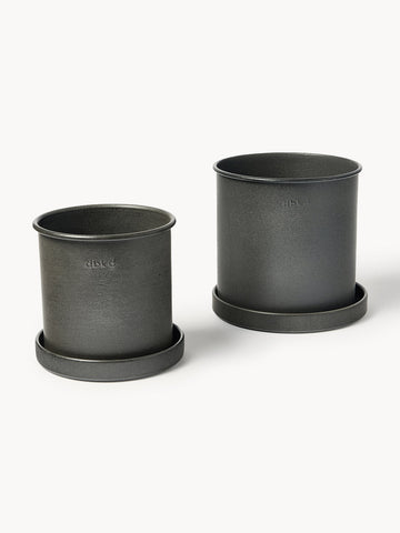 Outdoor Plant Pots Out, Set of 2