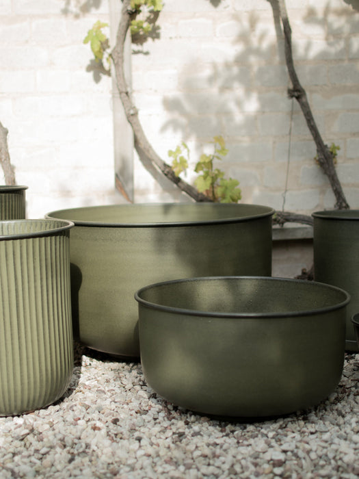 Outdoor Plant Pots Out, Set of 2
