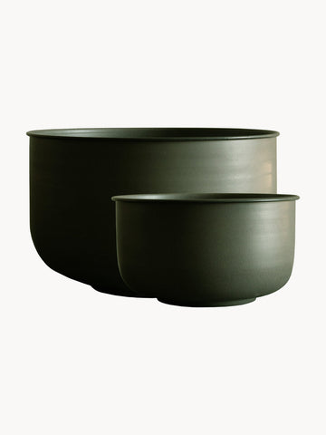 Outdoor Plant Pots Out, Set of 2