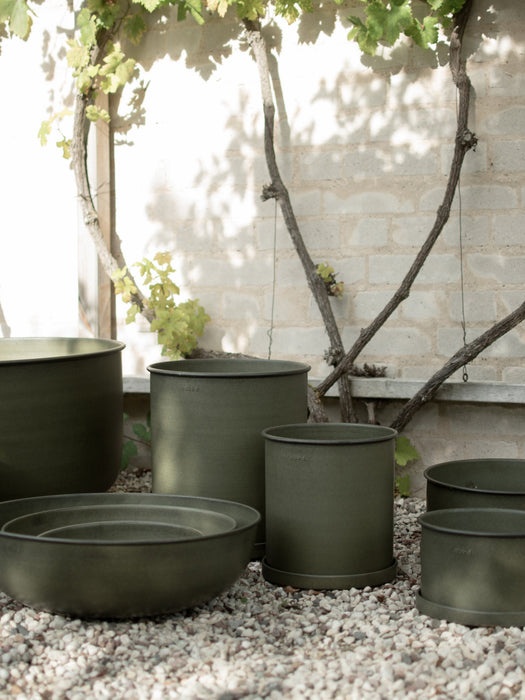 Large Outdoor Plant Pots Out Set of 2