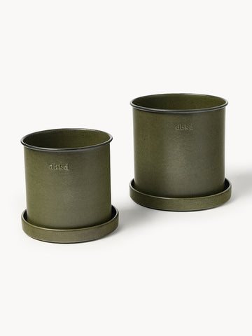 Outdoor Plant Pots Out, Set of 2