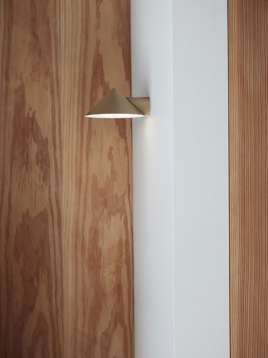 Dimmable LED Wall Lamp Grasp