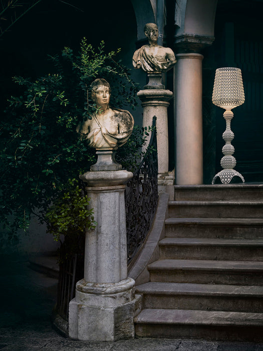 Kabuki Outdoor LED Floor Lamp, Dimmable