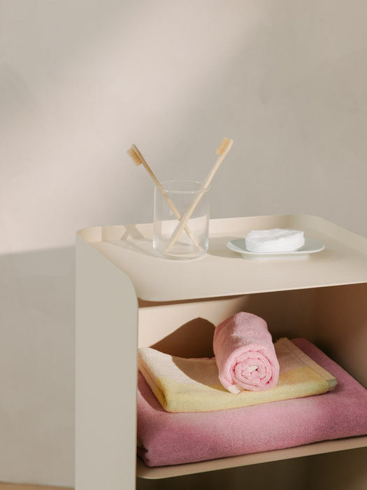 Side Table Juno with Wheels