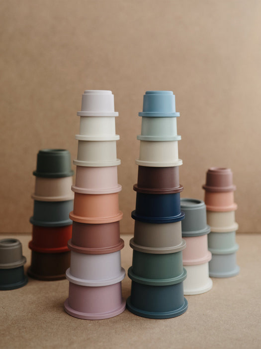 Stacking Cups Nani Set of 8