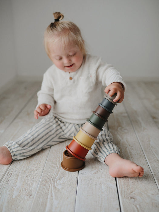 Stacking Cups Nani Set of 8