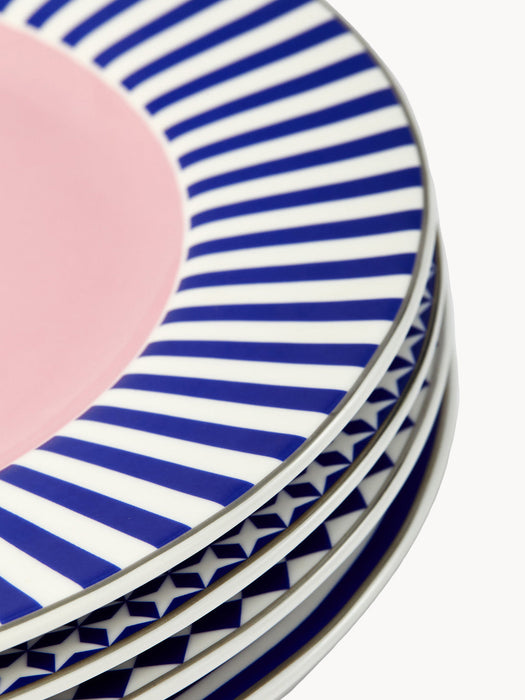 Aunty Porcelain Dinner Plates, Set of 4