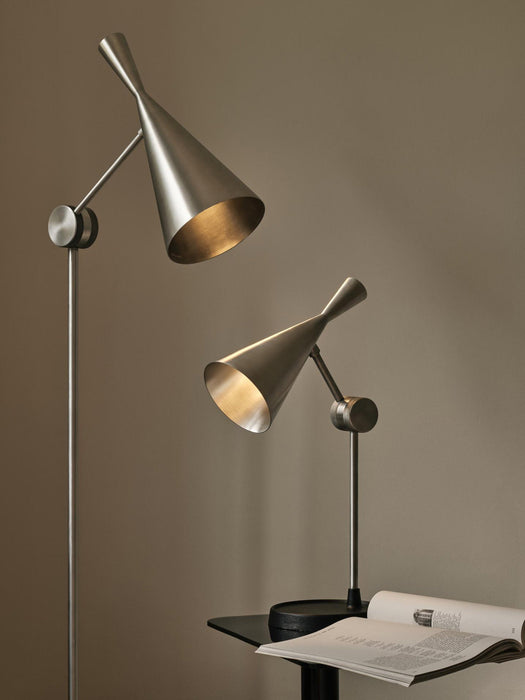 Dimmable LED Reading Lamp Unbeaten Height-Adjustable