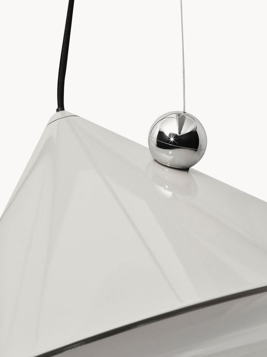 Dimmable LED Pendant Light Pose