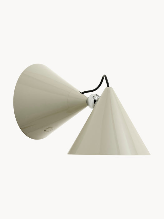 Dimmable LED Wall Lamp Pose