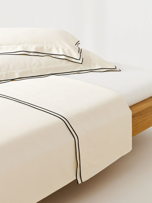 Cotton Sateen Flat Sheet Carlotta with Piping