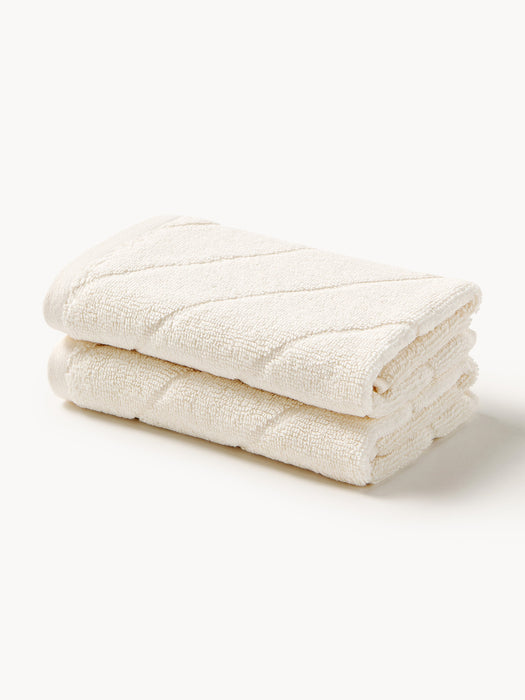 Towel Rani in various sizes