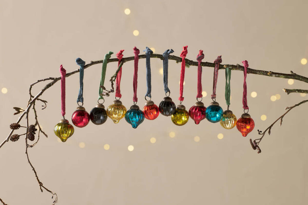 Dew Drop Baubles Mixed Antique Set Of 12 Dd36Gb
