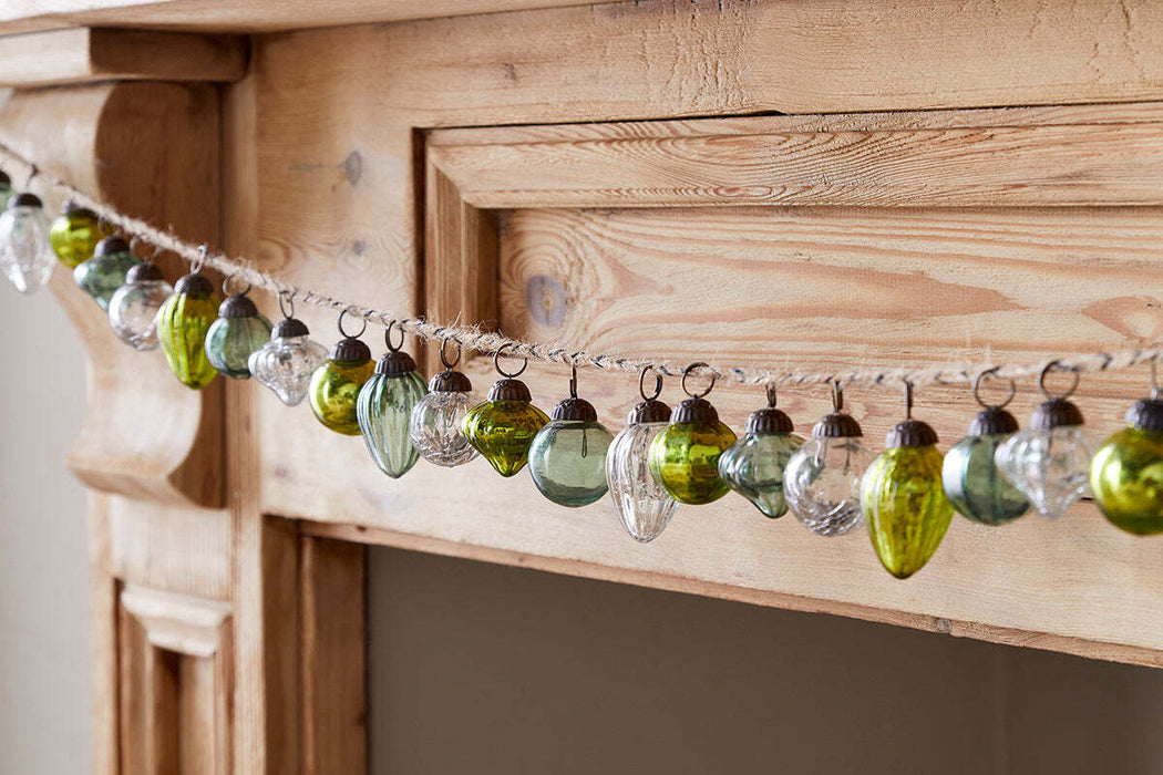 Ekiti Bauble Garland Mixed Green Clear