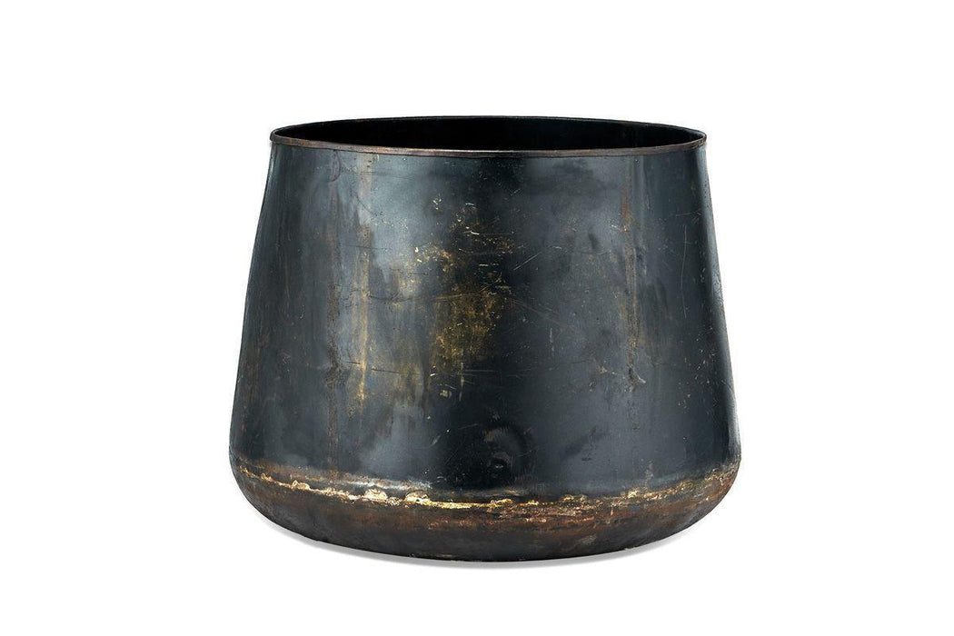 Endo Reclaimed Iron Planter