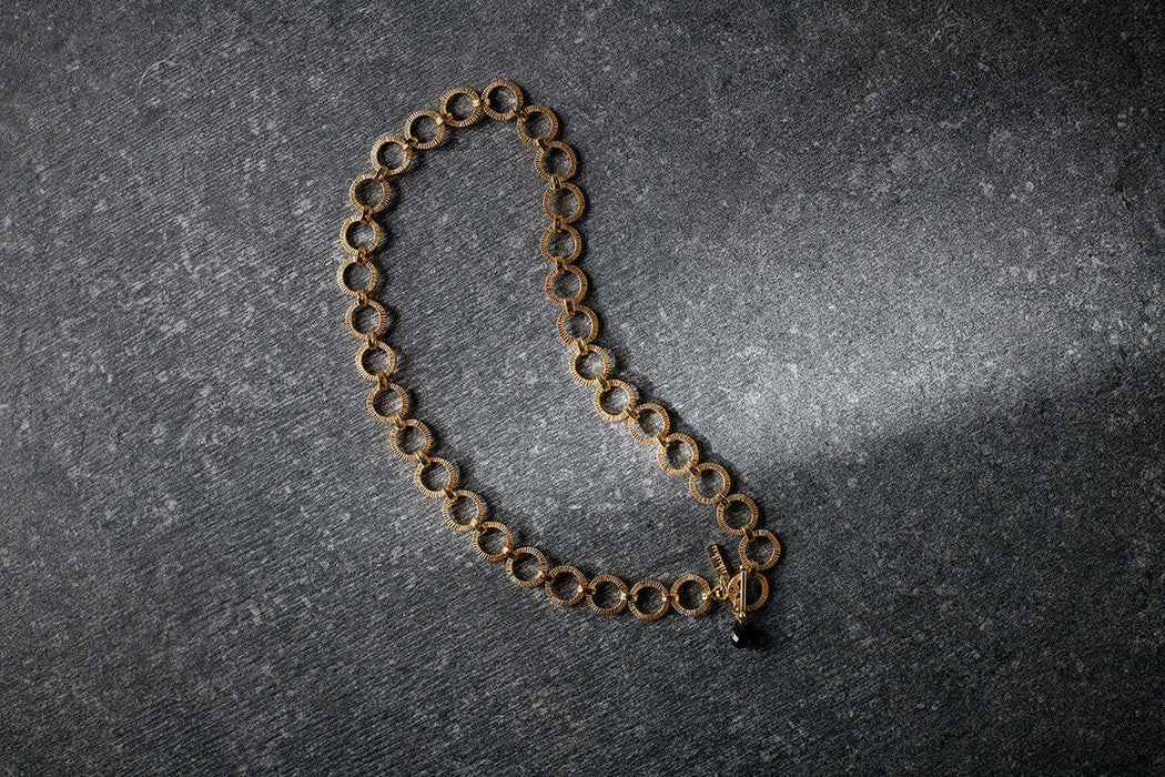 Hara Onyx Necklace - Gold