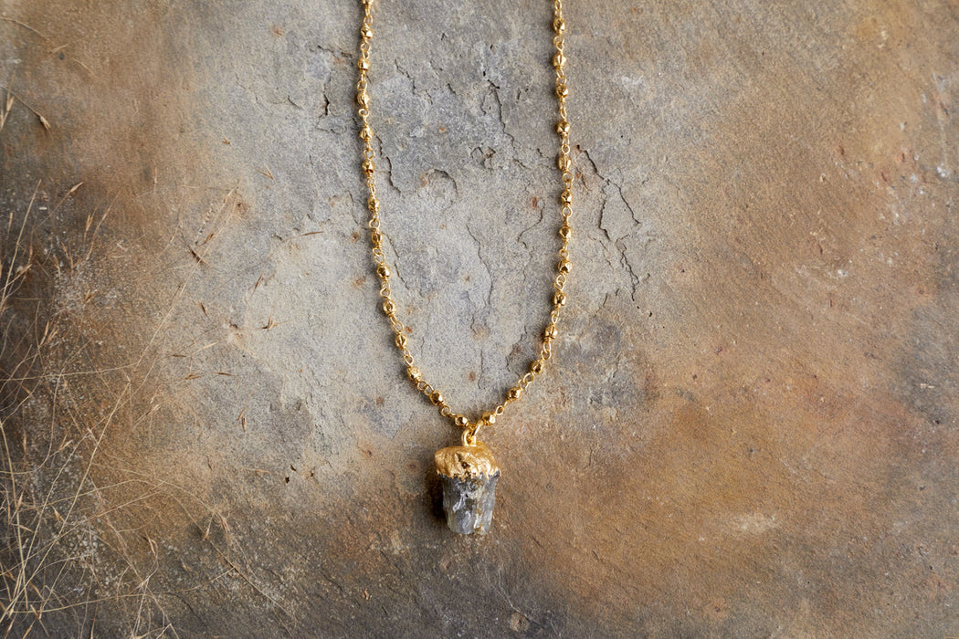 Hadari Labradorite Necklace Gold