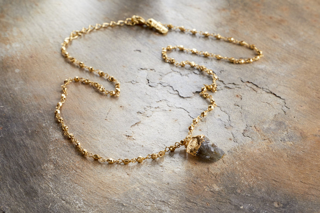 Hadari Labradorite Necklace Gold