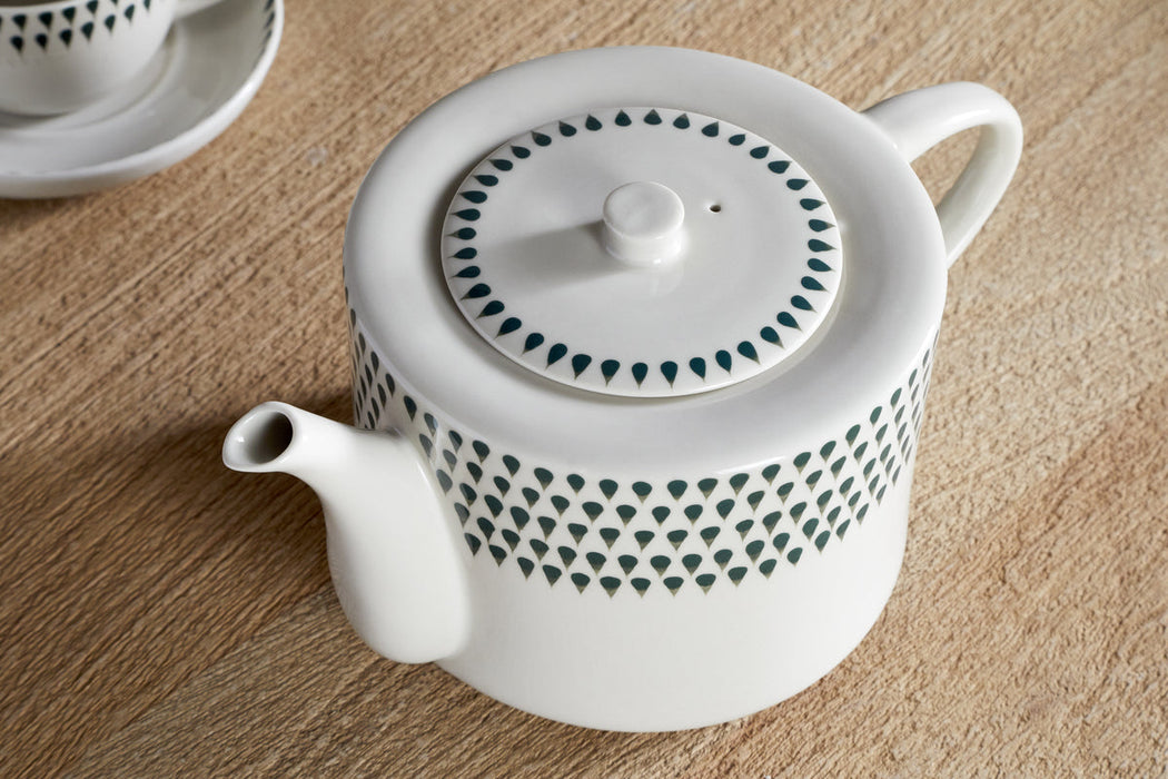 Juniper Drop 4 Person Teapot Cream Juniper