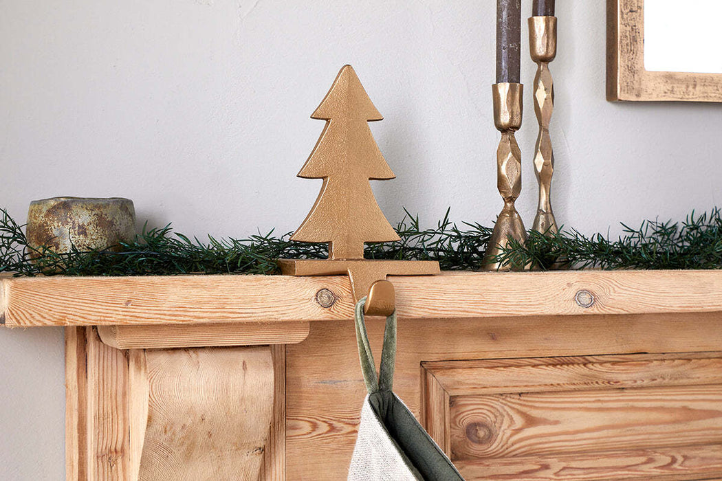 Kotta Stocking Tree Holder Antique Brass