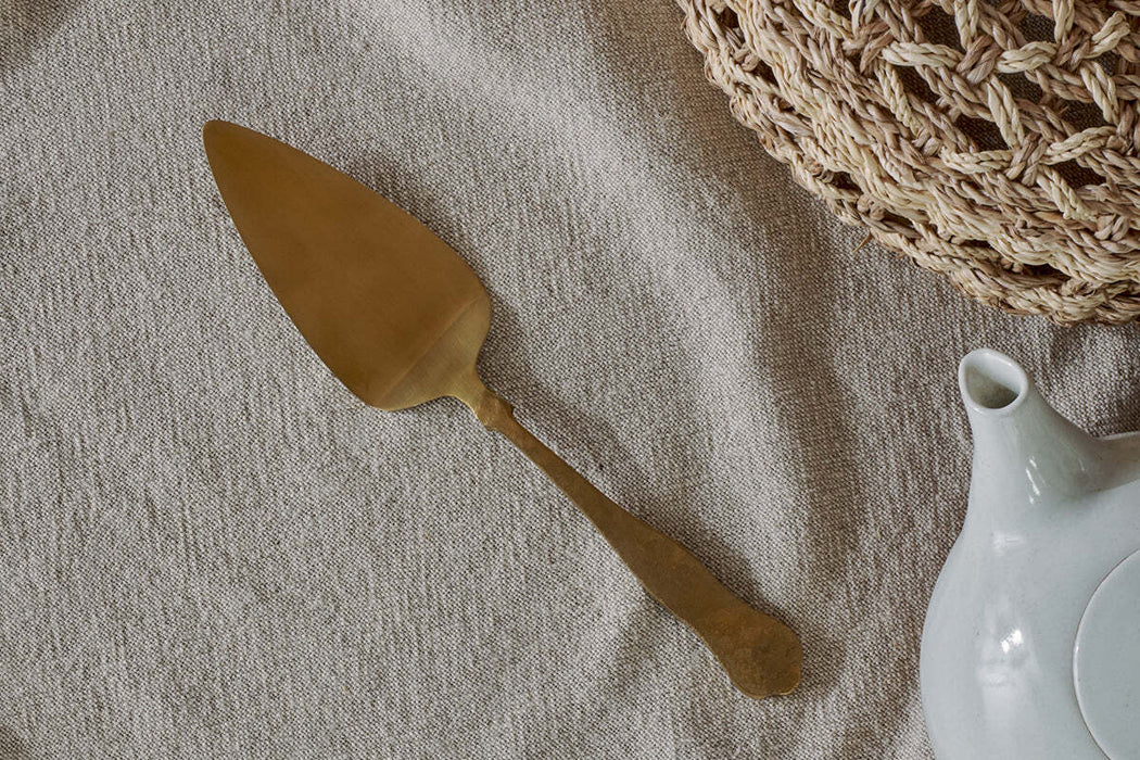 Khana Cake Slice Brushed Gold