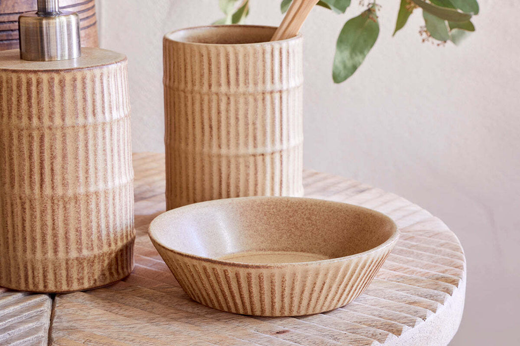 Kiani Ceramic Soap Dish Cream