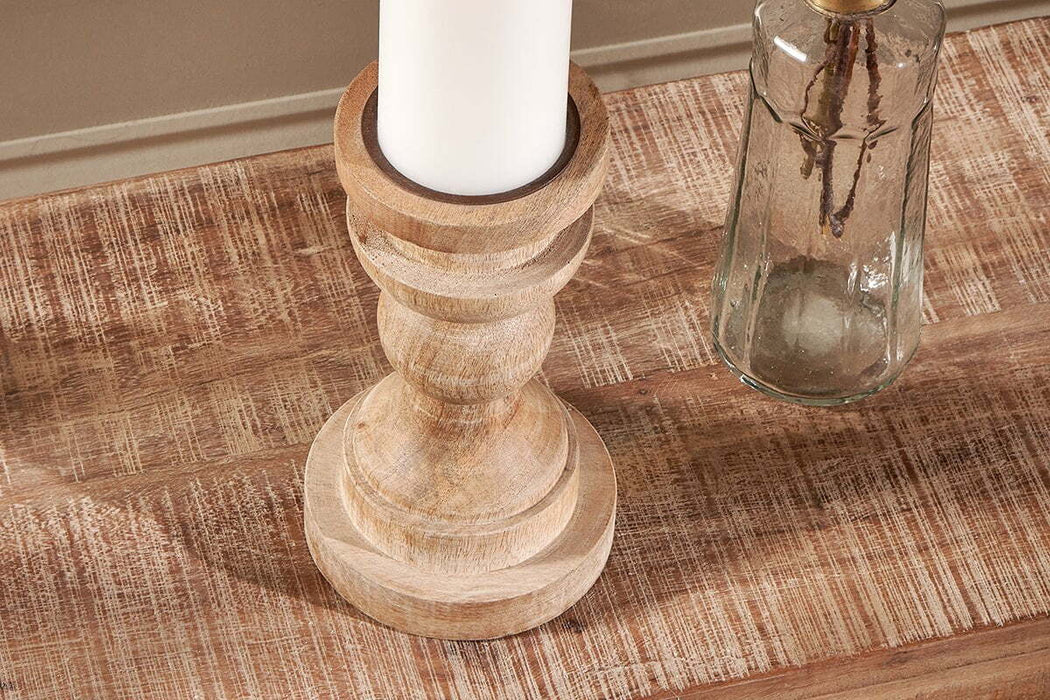 Kibibi Candle Stick