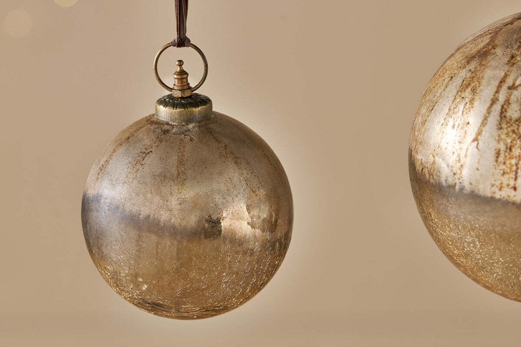 Konara Giant Bauble Gold Crackle