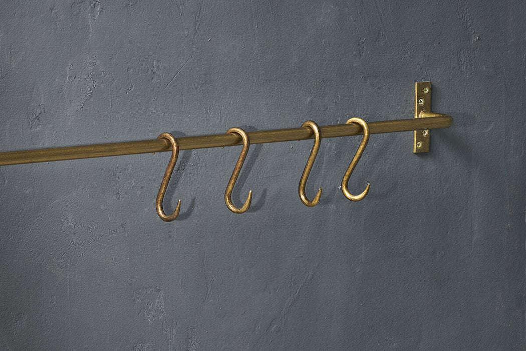 Laila Iron S Hooks Brass Set Of 4
