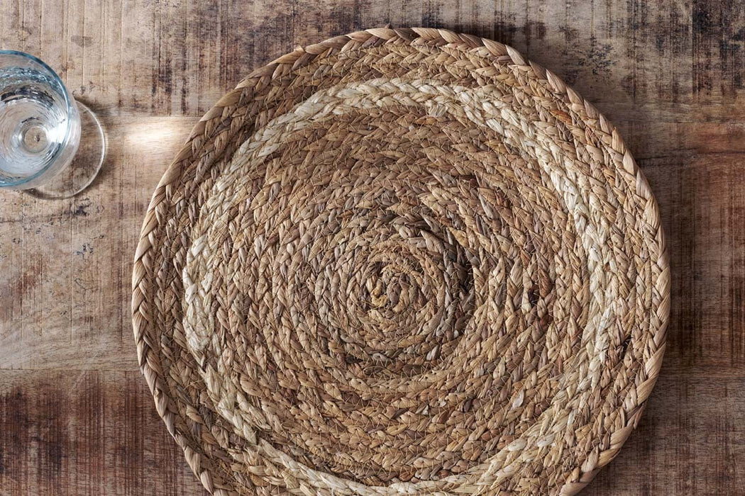 Lam Round Tablemats Natural Set Of 4