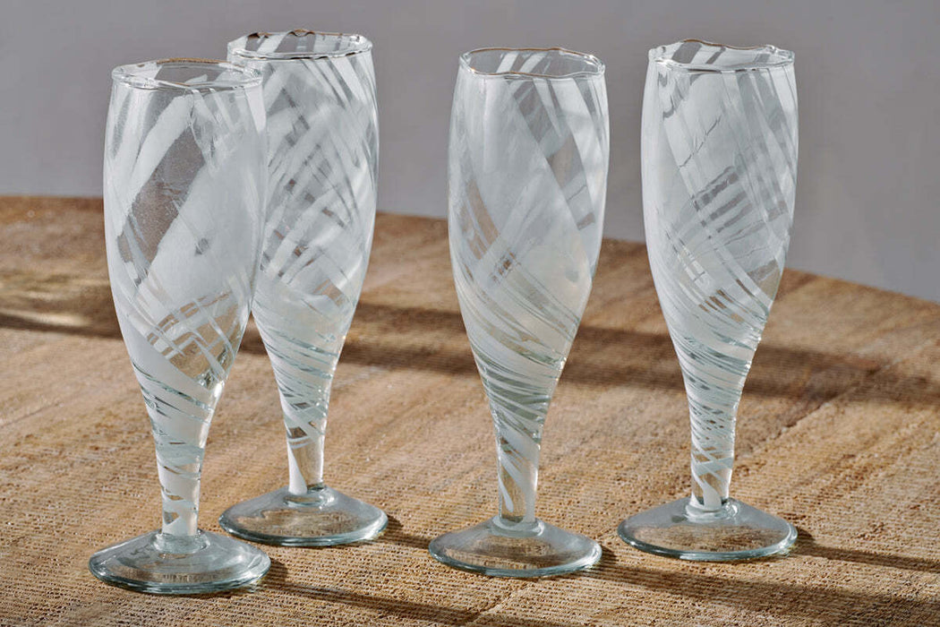 Lohara Champagne Glass White Set Of 4
