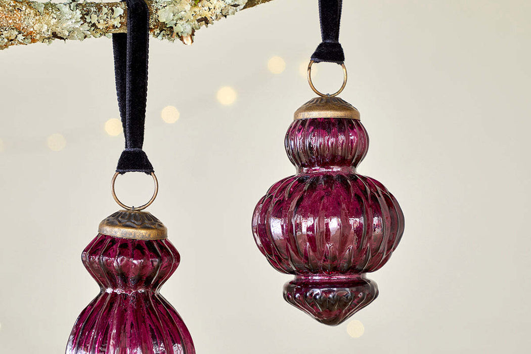 Manipur Baubles Ruby Set Of 3