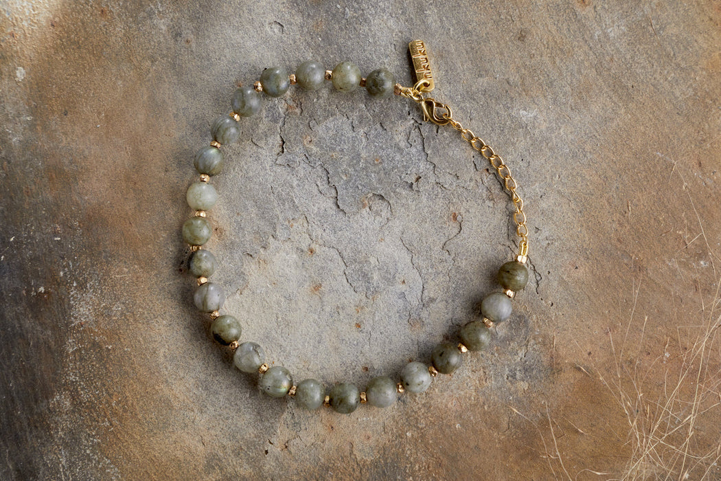 Marai Bracelet Labradorite